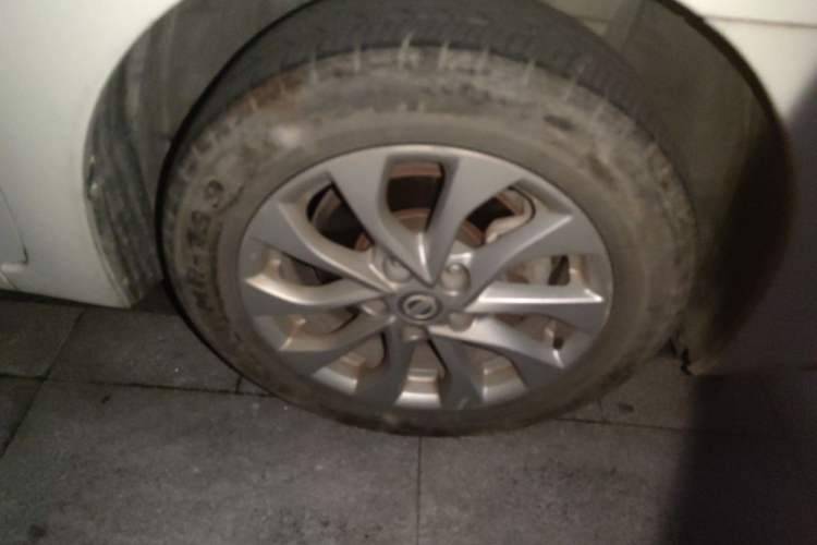 Used Nissan Sylphy 2018 1.6XV CVT Deluxe Edition Right Front Wheel Hub