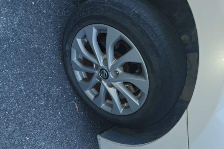 Used Nissan Sylphy 2018 1.6XV CVT Deluxe Edition Right Front Wheel Hub