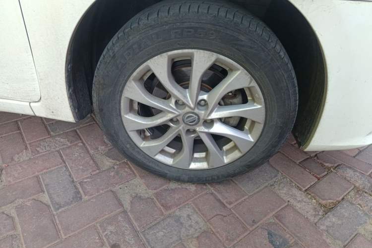 Used Nissan Sylphy 2018 1.6XV CVT Deluxe Edition Right Front Wheel Hub