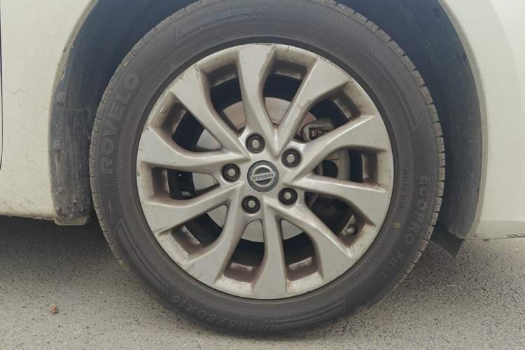 Used Nissan Sylphy 2018 1.6XV CVT Deluxe Edition Right Front Wheel Hub
