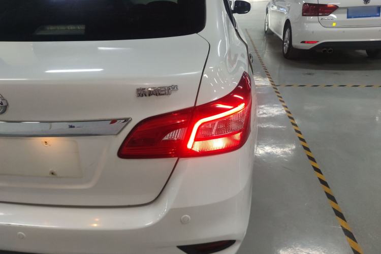 Used Nissan Sylphy 2018 1.6XL Manual Luxury Edition Right Rear Taillight