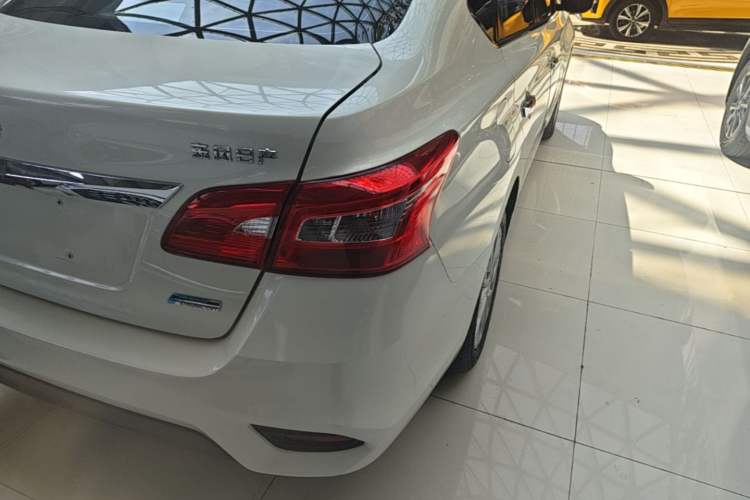 Used Nissan Sylphy 2018 1.6XV CVT Deluxe Edition Right Rear Taillight