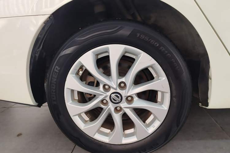 Used Nissan Sylphy 2018 1.6XV CVT Deluxe Edition Right Rear Wheel Hub