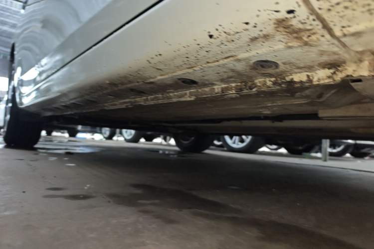 Used Nissan Sylphy 2018 1.6XV CVT Deluxe Edition Right Side Sill
