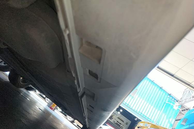 Used Nissan Sylphy 2018 Classic 1.6XE+ CVT Luxury Edition Right Side Sill