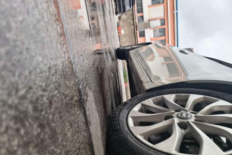 Used Nissan Sylphy 2018 1.6XV CVT Deluxe Edition Right Side Sill