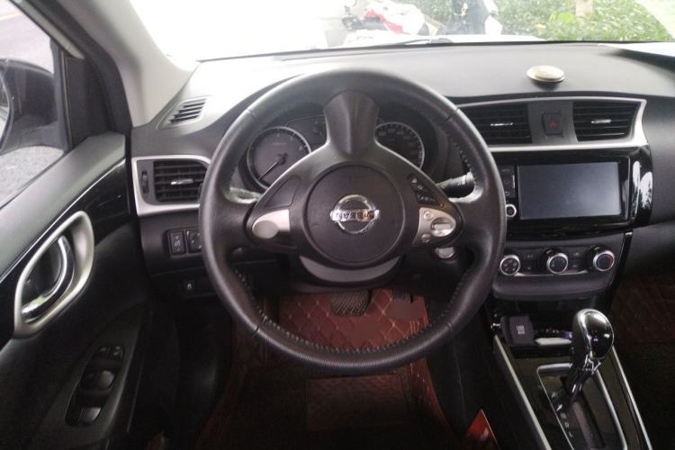 Used Nissan Sylphy 2018 1.6XV CVT Deluxe Edition Steering Wheel
