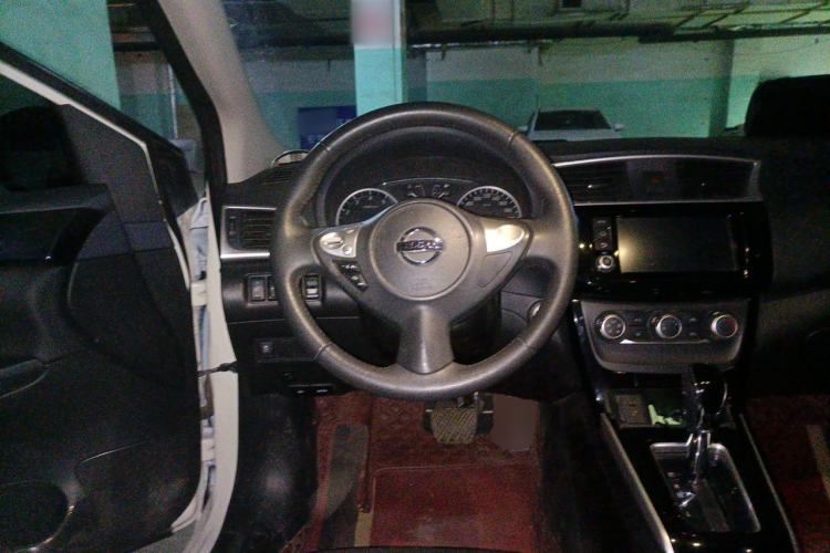 Used Nissan Sylphy 2018 1.6XV CVT Deluxe Edition Steering Wheel