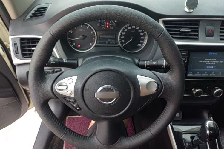Used Nissan Sylphy 2018 1.6XV CVT Deluxe Edition Steering Wheel