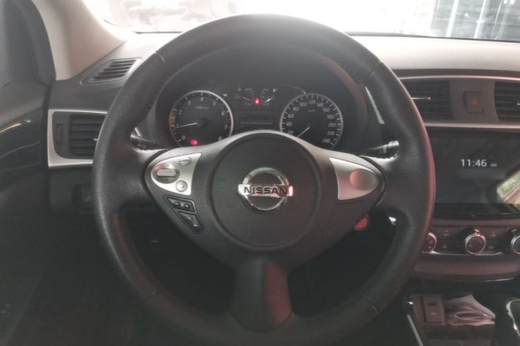 Used Nissan Sylphy 2018 1.6XV CVT Deluxe Edition Steering Wheel