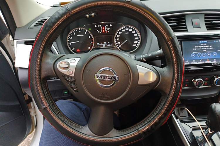 Used Nissan Sylphy 2018 1.6XV CVT Deluxe Edition Steering Wheel