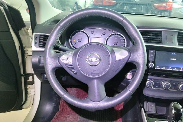 Used Nissan Sylphy 2018 1.6XV CVT Deluxe Edition Steering Wheel
