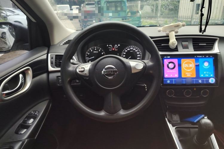 Used Nissan Sylphy 2018 1.6XL Manual Luxury Edition Steering Wheel