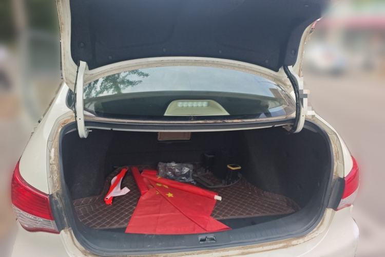 Used Nissan Sylphy 2018 Classic 1.6XE Manual Comfort Edition Trunk