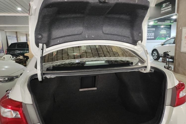 Used Nissan Sylphy 2018 1.6XV CVT Deluxe Edition Trunk