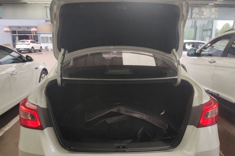 Used Nissan Sylphy 2018 1.6XV CVT Deluxe Edition Trunk