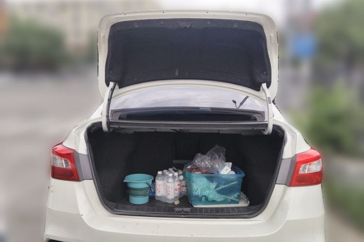Used Nissan Sylphy 2018 1.6XV CVT Deluxe Edition Trunk