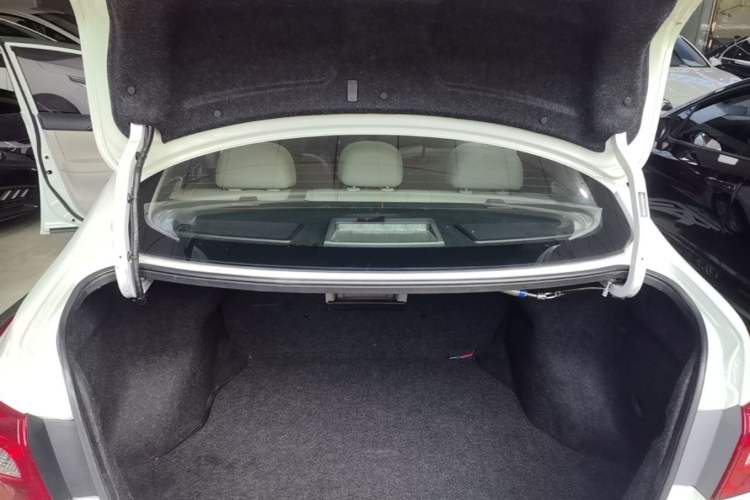 Used Nissan Sylphy 2018 1.6XV CVT Deluxe Edition Trunk