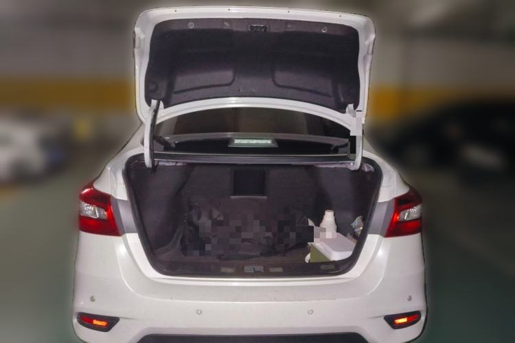 Used Nissan Sylphy 2018 1.6XV CVT Deluxe Edition Trunk