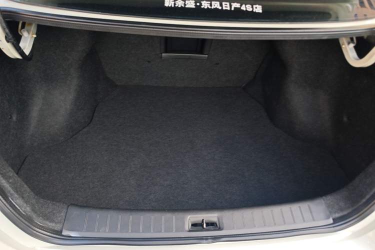 Used Nissan Sylphy 2018 1.6XV CVT Deluxe Edition Trunk
