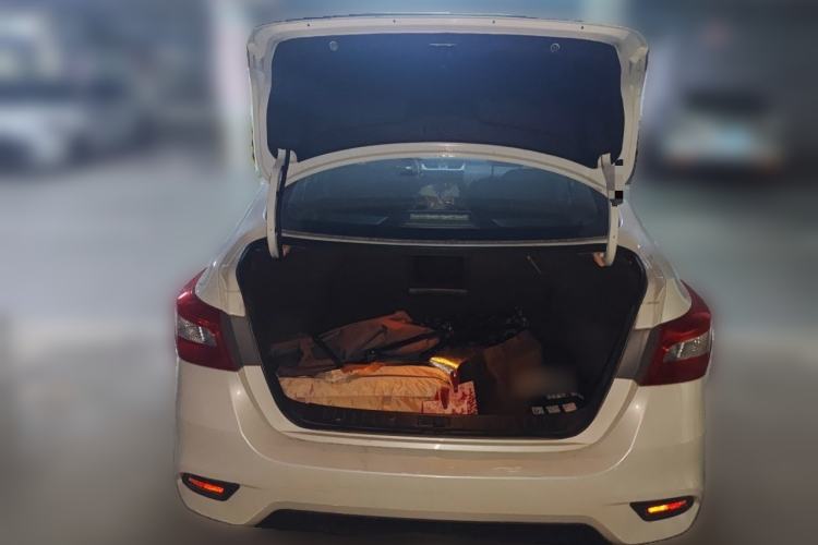 Used Nissan Sylphy 2018 1.6XV CVT Deluxe Edition Trunk
