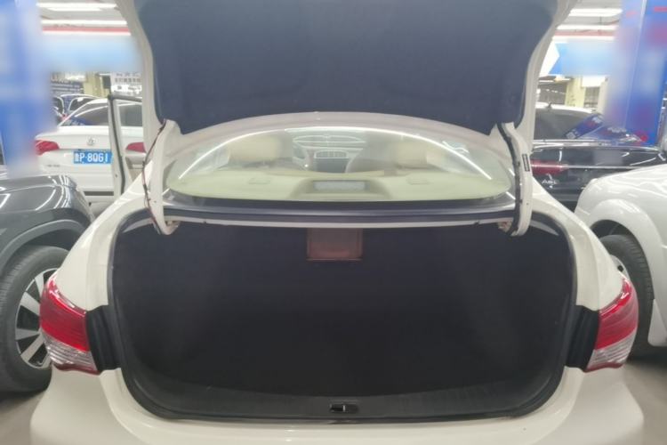 Used Nissan Sylphy 2018 Classic 1.6XE CVT Comfort Edition Trunk