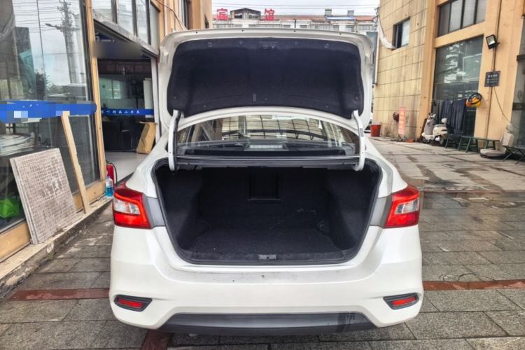 Used Nissan Sylphy 2018 1.6XV CVT Deluxe Edition Trunk