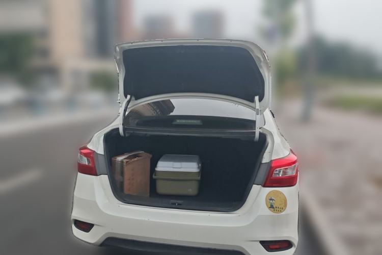 Used Nissan Sylphy 2018 1.6XV CVT Deluxe Edition Trunk