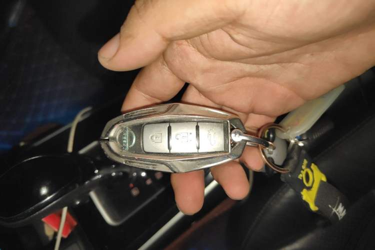 Used Nissan Sylphy 2018 1.6XV CVT Deluxe Edition Vehicle Key