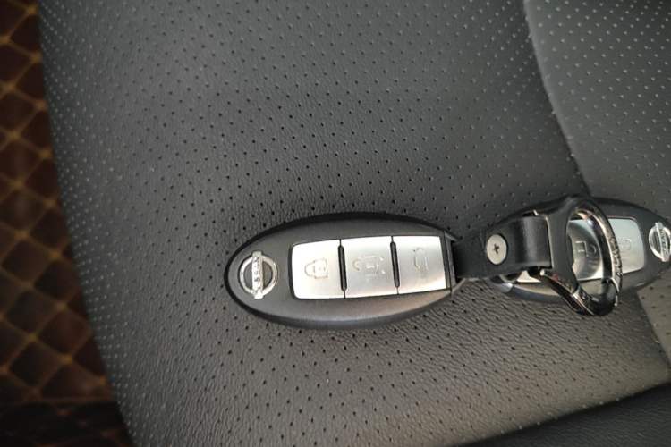 Used Nissan Sylphy 2018 1.6XV CVT Deluxe Edition Vehicle Key
