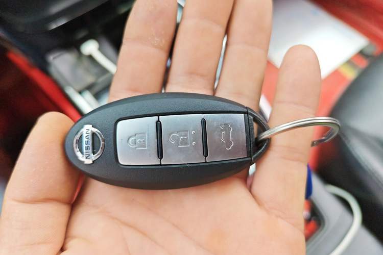Used Nissan Sylphy 2018 1.6XV CVT Deluxe Edition Vehicle Key