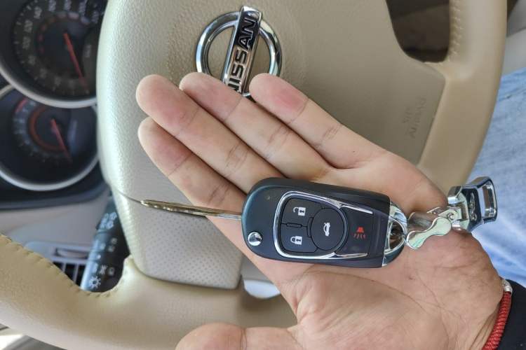 Used Nissan Sylphy 2018 Classic 1.6XE Manual Comfort Edition Vehicle Key