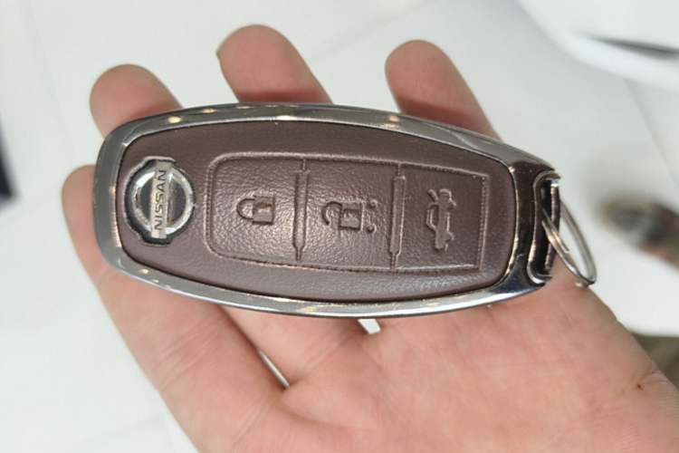 Used Nissan Sylphy 2018 1.6XV CVT Deluxe Edition Vehicle Key