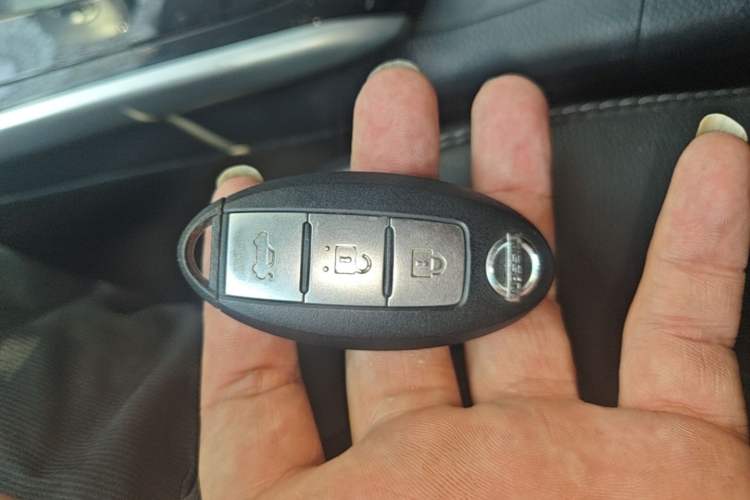 Used Nissan Sylphy 2018 1.6XV CVT Deluxe Edition Vehicle Key