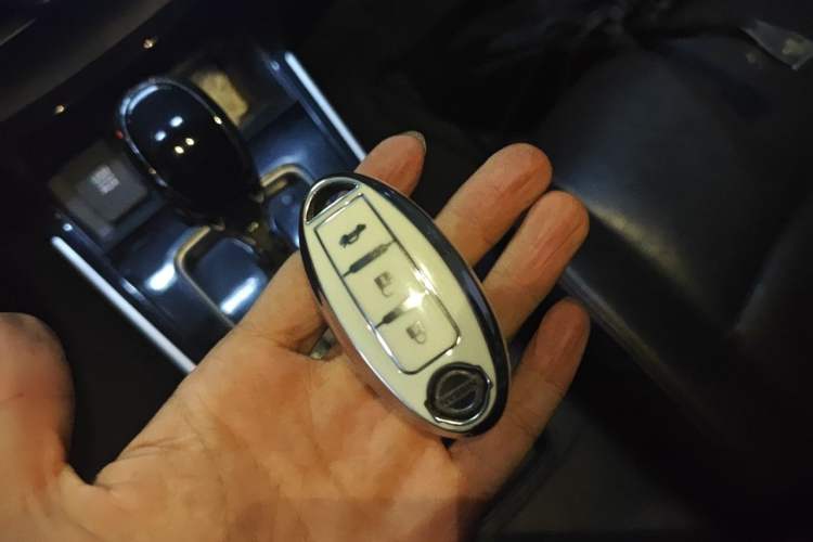 Used Nissan Sylphy 2018 1.6XV CVT Deluxe Edition Vehicle Key