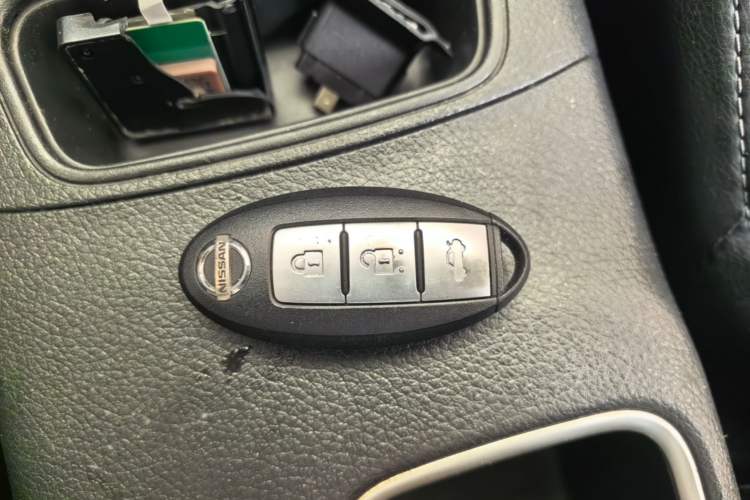 Used Nissan Sylphy 2018 1.6XV CVT Deluxe Edition Vehicle Key
