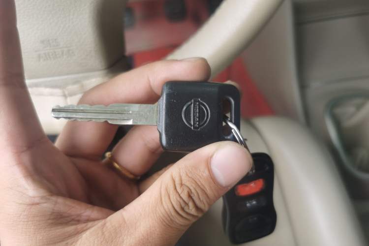 Used Nissan Sylphy 2018 Classic 1.6XE+ Manual Luxury Edition Vehicle Key