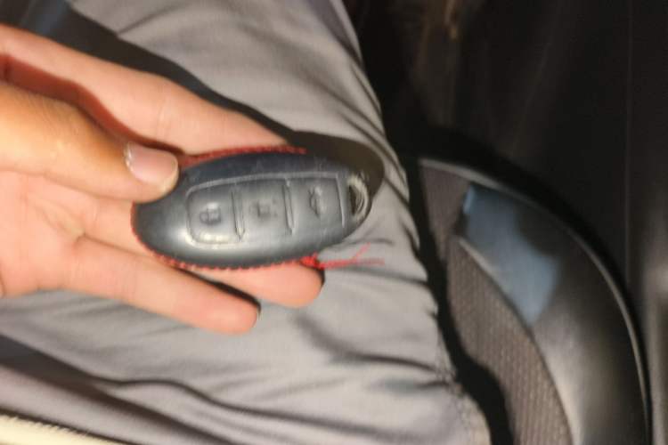 Used Nissan Sylphy 2018 1.6XV CVT Deluxe Edition Vehicle Key