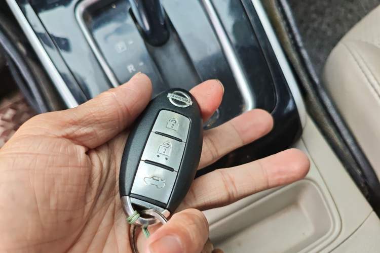 Used Nissan Sylphy 2018 1.6XV CVT Deluxe Edition Vehicle Key