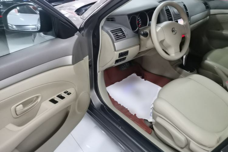 Used Nissan Sylphy 2018 Classic 1.6XE+ CVT Leading Edition Driver Seat