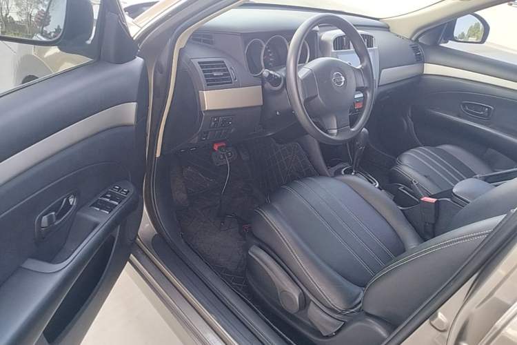 Used Nissan Sylphy 2018 Classic 1.6XE+ CVT Leading Edition Driver Seat