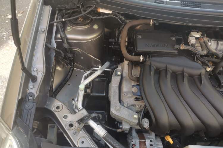 Used Nissan Sylphy 2018 Classic 1.6XE+ Manual Leading Edition Engine Bay Right
