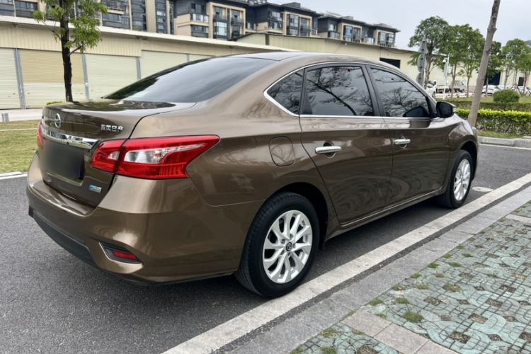 Used Nissan Sylphy 2018 1.6XV CVT Deluxe Edition Exterior 11