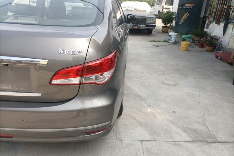Used Nissan Sylphy 2018 Classic 1.6XE Manual Comfort Edition Exterior 3