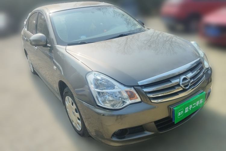 Used Nissan Sylphy 2018 Classic 1.6XE Manual Comfort Edition Front Right 45 Deg