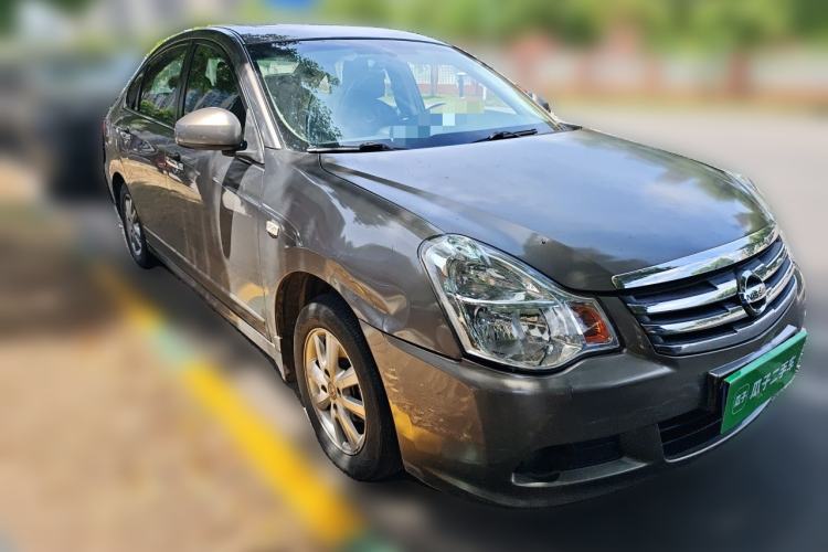 Used Nissan Sylphy 2018 Classic 1.6XE+ Manual Leading Edition Front Right 45 Deg