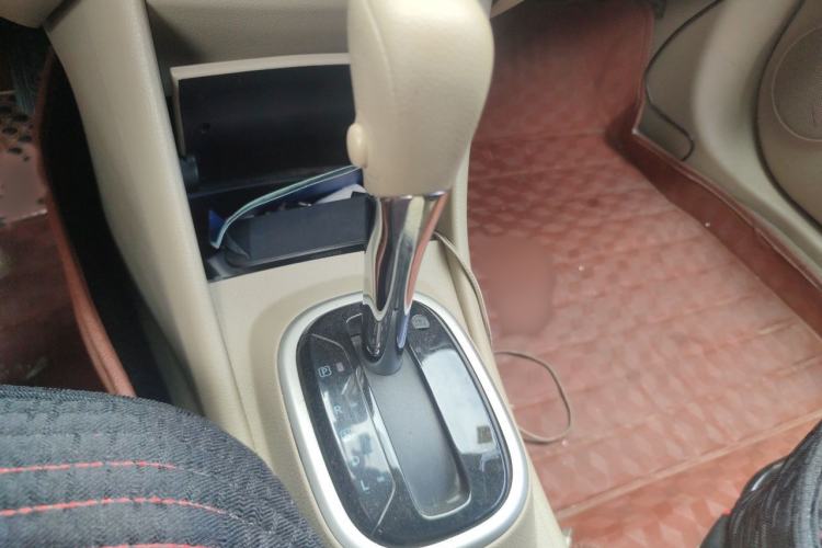 Used Nissan Sylphy 2018 Classic 1.6XE+ CVT Leading Edition Gear Lever