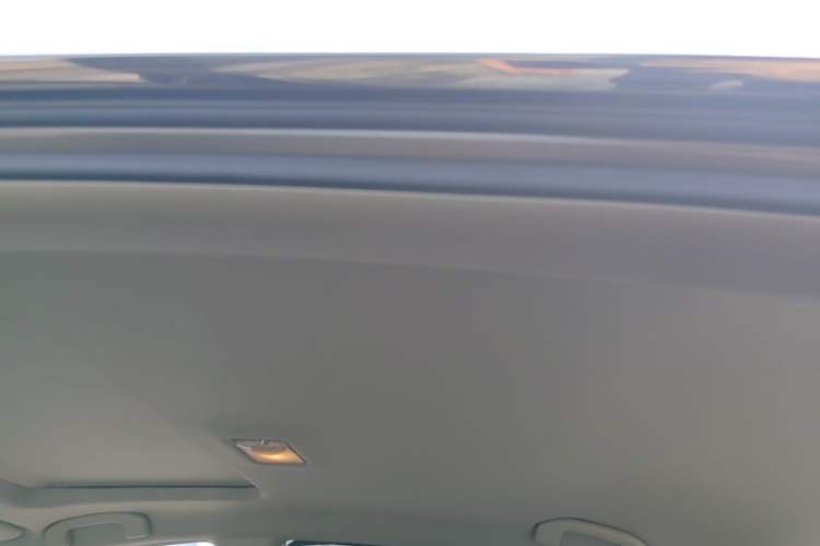Used Nissan Sylphy 2018 Classic 1.6XE+ CVT Leading Edition Headliner