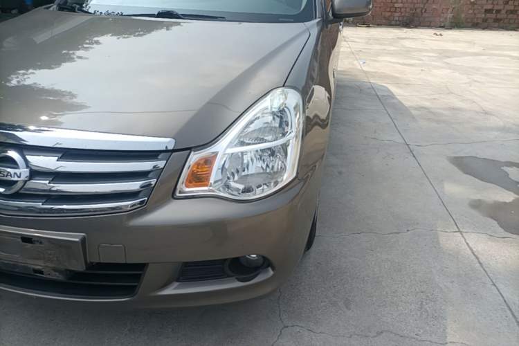 Used Nissan Sylphy 2018 Classic 1.6XE Manual Comfort Edition Left Front Headlight