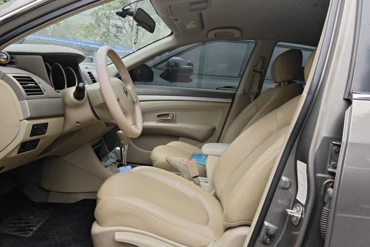 Used Nissan Sylphy 2018 Classic 1.6XE CVT Comfort Edition Left Front Seat